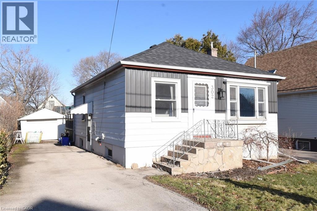 302 East 27Th Street, Hamilton, ON - Outdoor