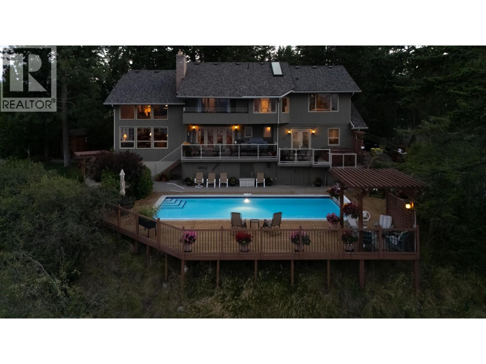 1776 Keloka Drive, West Kelowna, BC - Outdoor With In Ground Pool With Deck Patio Veranda