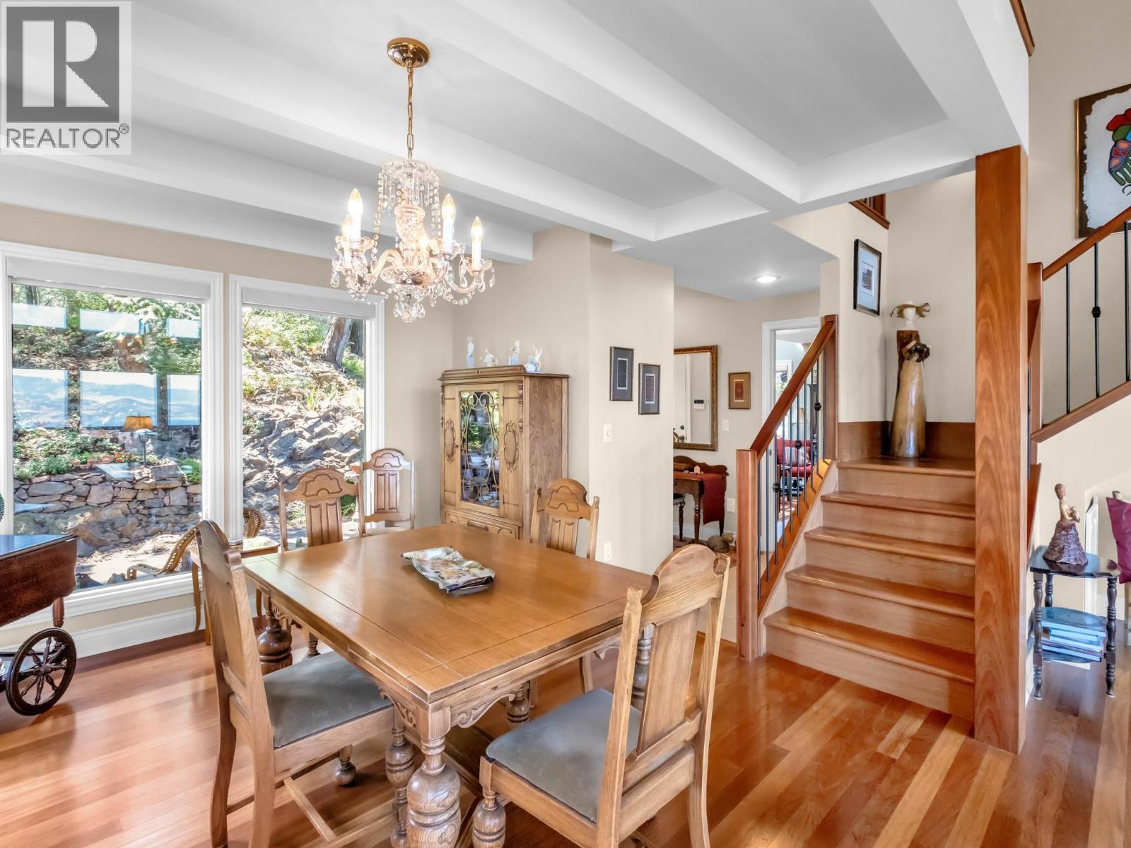 1776 Keloka Drive, West Kelowna, BC - Indoor Photo Showing Dining Room
