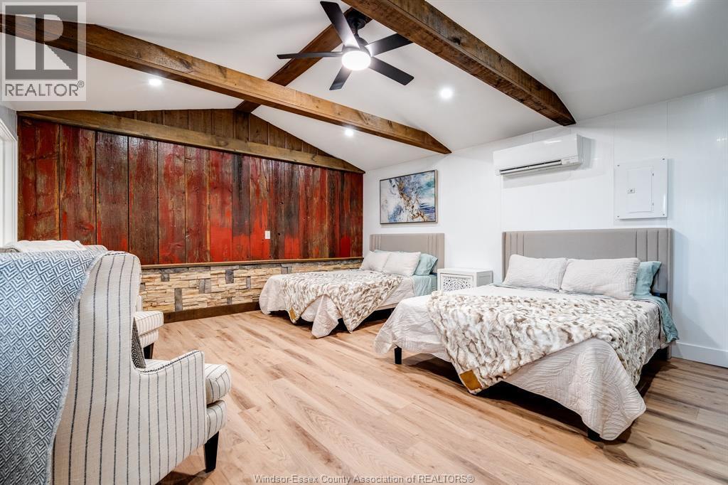 496 County Rd 34, Ruthven, ON - Indoor Photo Showing Bedroom