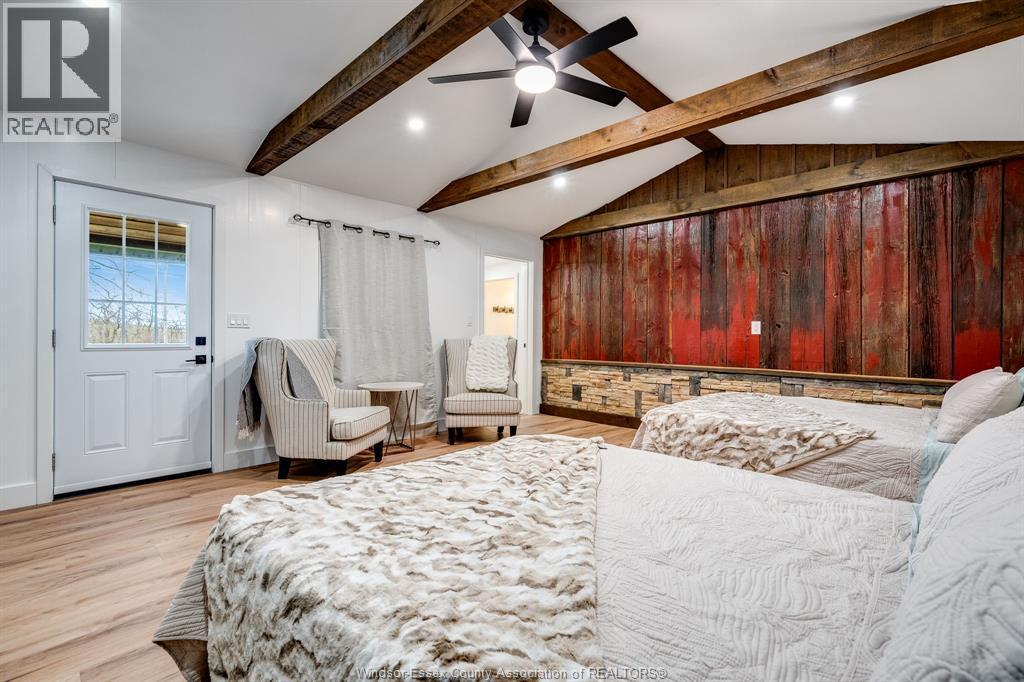 496 County Rd 34, Ruthven, ON - Indoor Photo Showing Bedroom