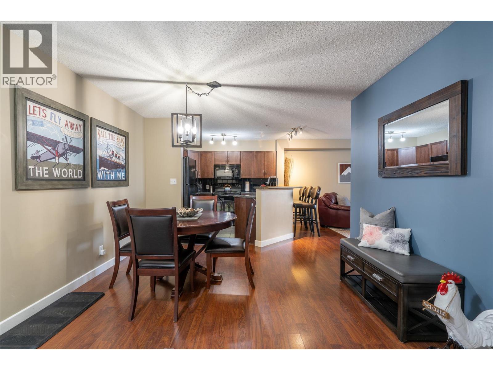 205 Third Avenue Unit# 1102, Invermere, BC - Indoor Photo Showing Dining Room