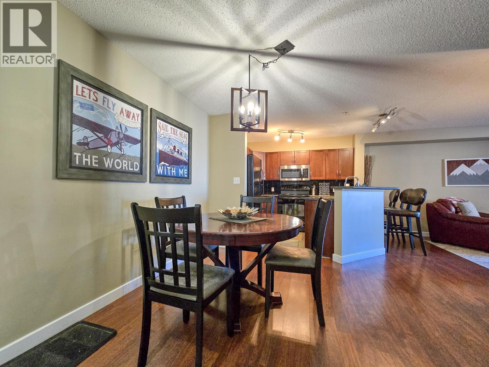 205 Third Avenue Unit# 1102, Invermere, BC - Indoor Photo Showing Dining Room