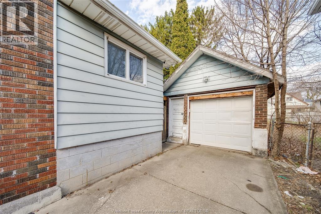 358 Partington, Windsor, ON - Outdoor With Exterior