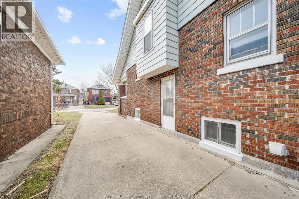 358 Partington, Windsor, ON - Outdoor