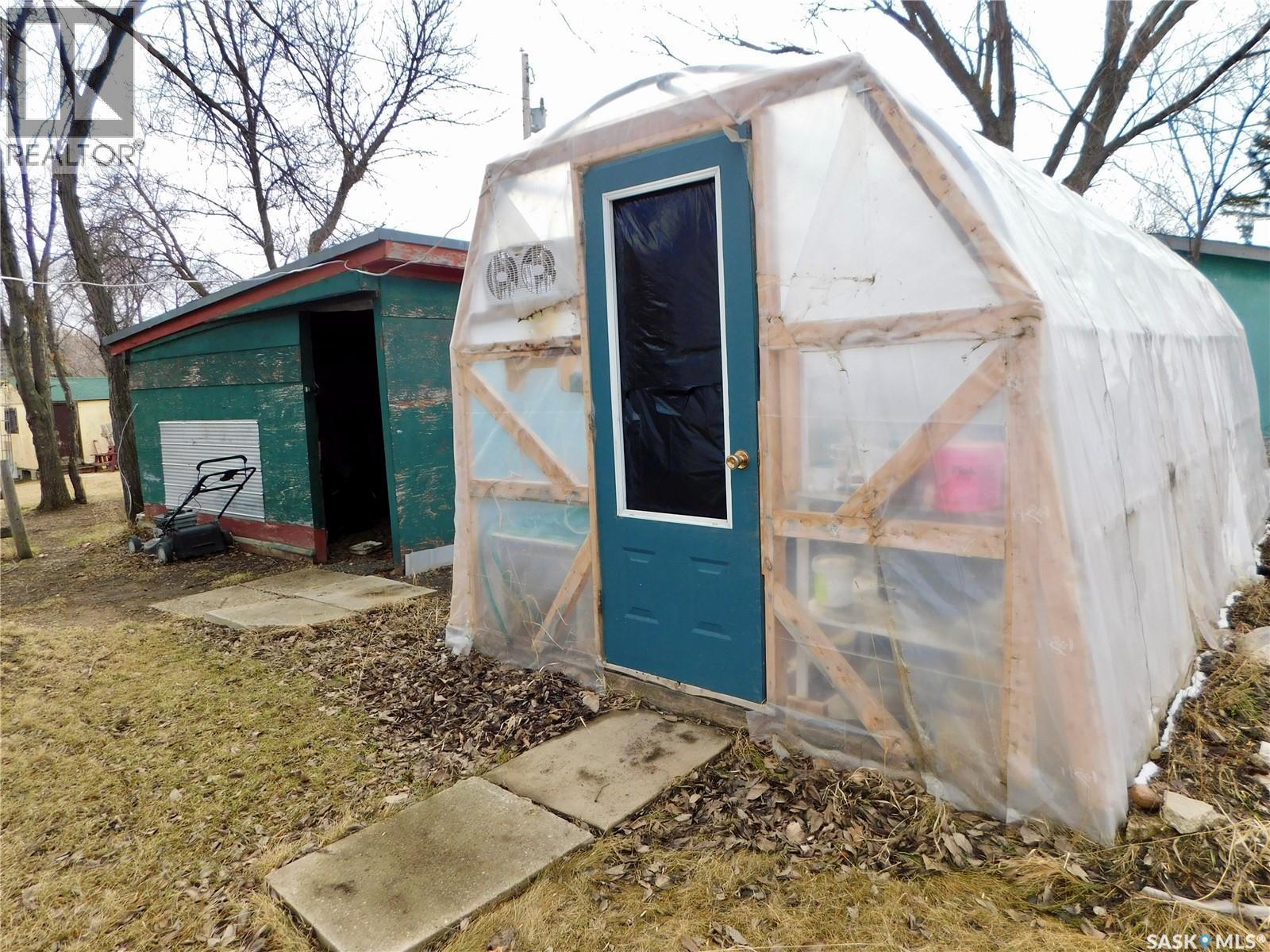 214 2Nd Street E, Lafleche, SK - Outdoor