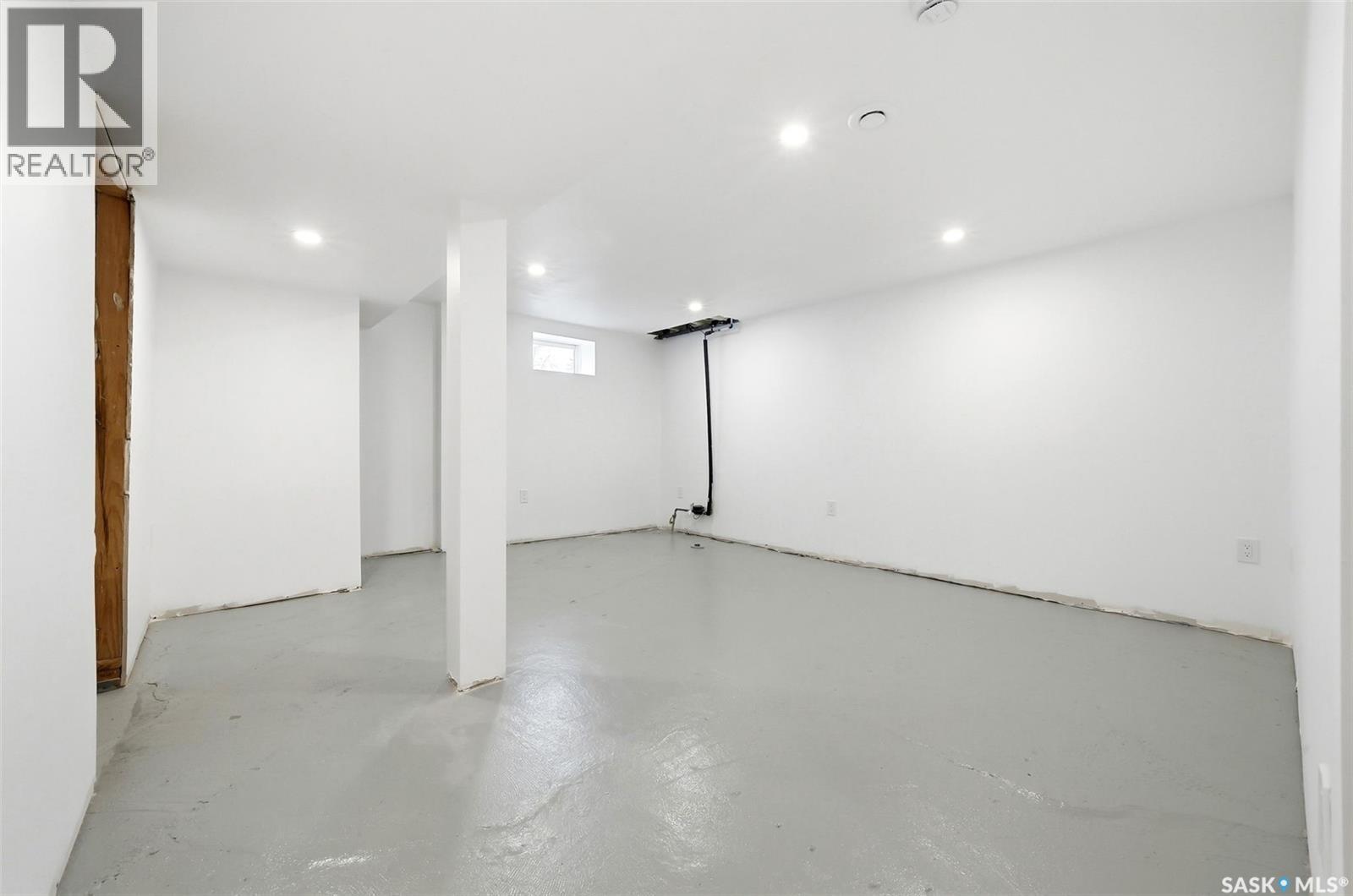259 Broad Street N, Regina, SK - Indoor Photo Showing Basement