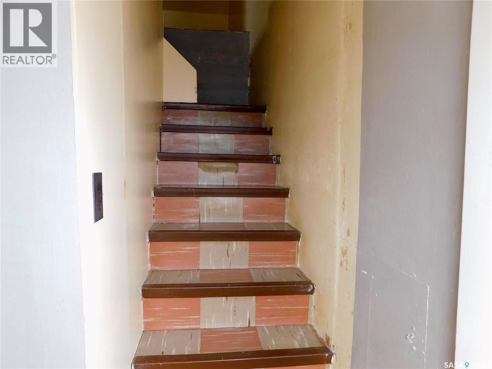 220 2Nd Street E, Lafleche, SK - Indoor Photo Showing Other Room