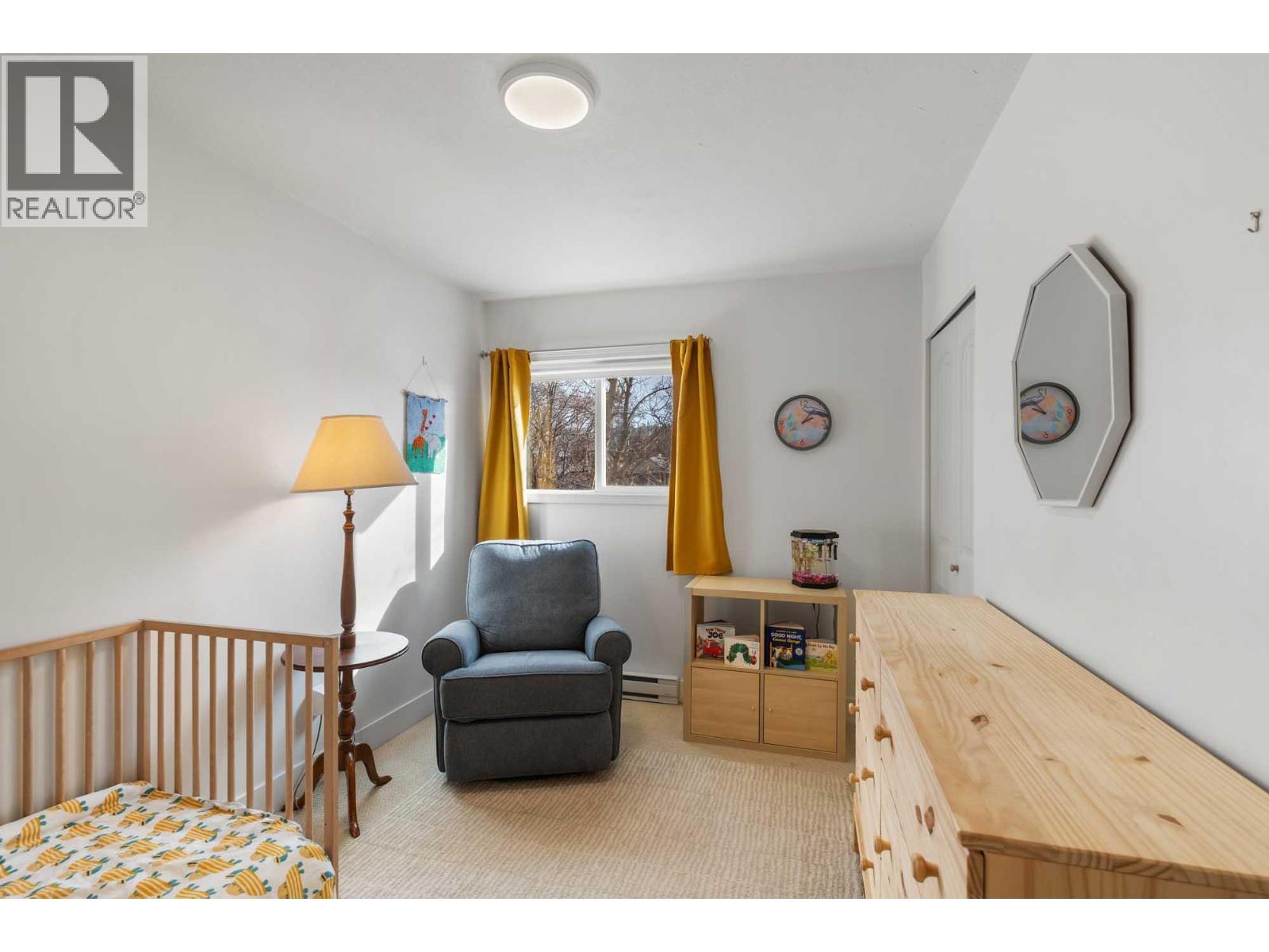 1985 Burtch Road Unit# 14, Kelowna, BC - Indoor Photo Showing Bedroom