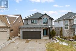 5703 OSPREY AVENUE Niagara Falls (Forestview), ON L2H 0M2