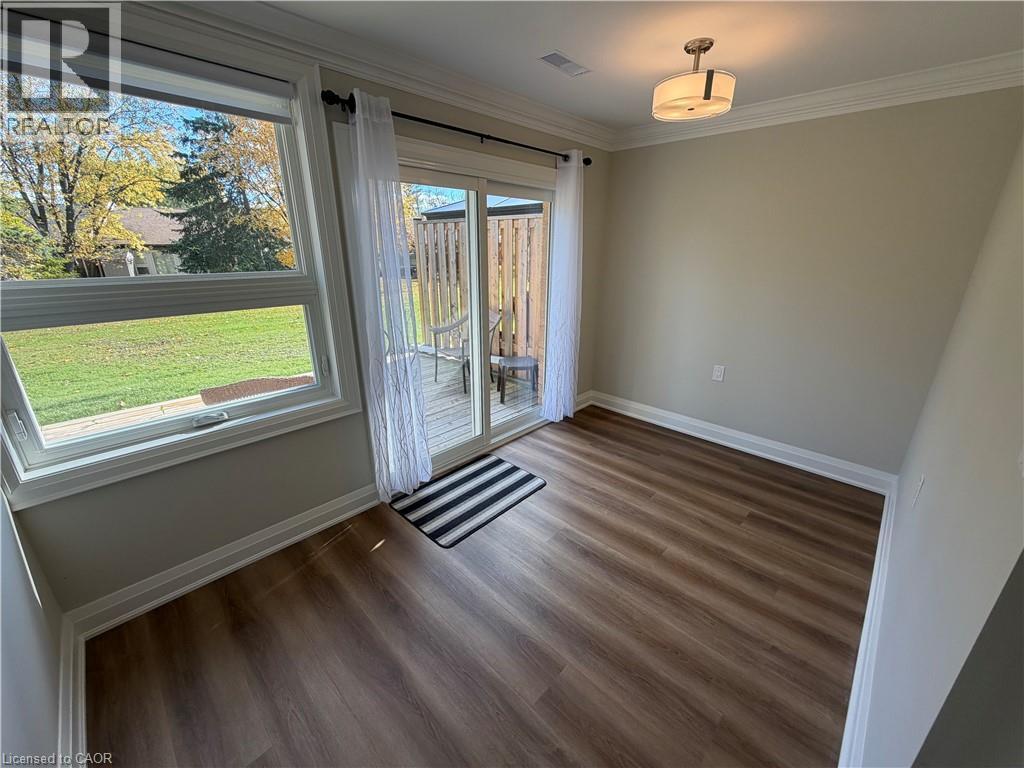 59 Szollosy Circle, Hamilton, ON - Indoor Photo Showing Other Room