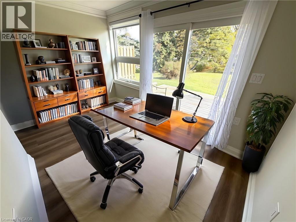 virtually staged - 59 Szollosy Circle, Hamilton, ON - Indoor Photo Showing Office