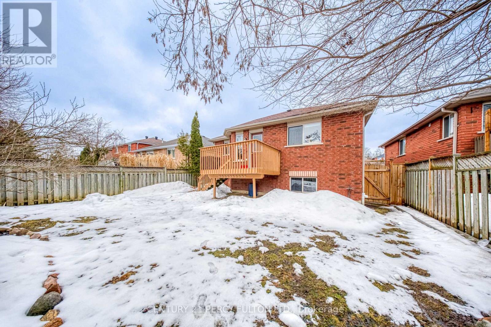 25 Crompton Drive, Barrie, ON - Outdoor
