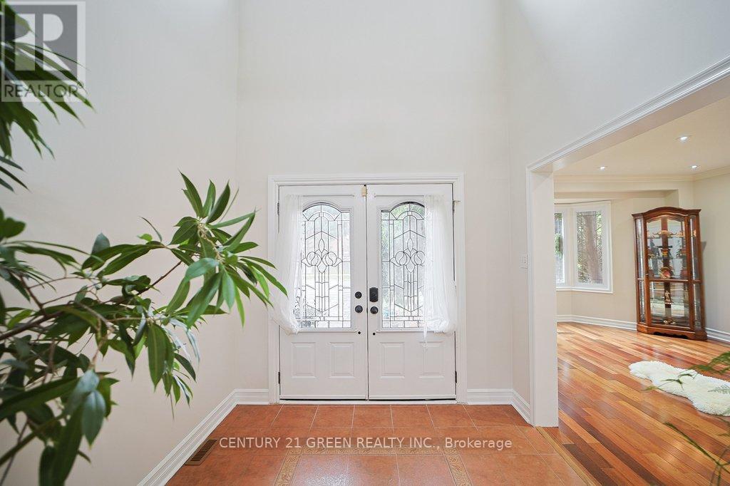 4635 Beaufort Terrace, Mississauga, ON - Indoor Photo Showing Other Room