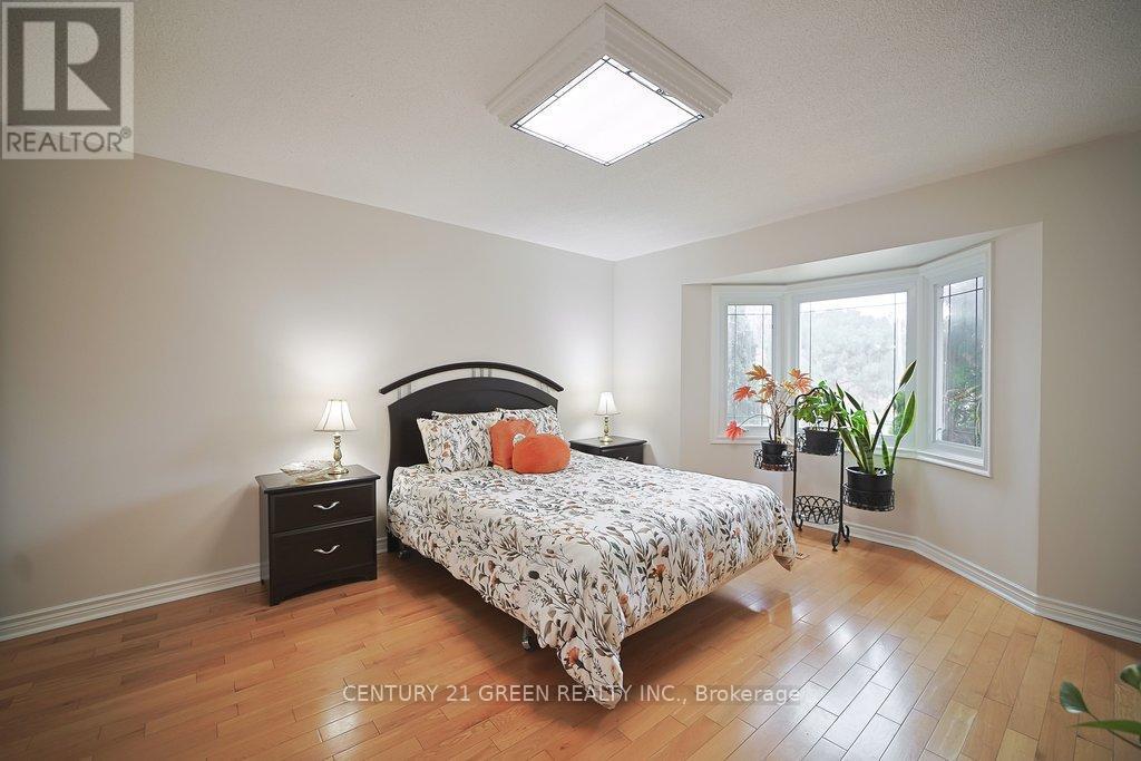 4635 Beaufort Terrace, Mississauga, ON - Indoor Photo Showing Bedroom