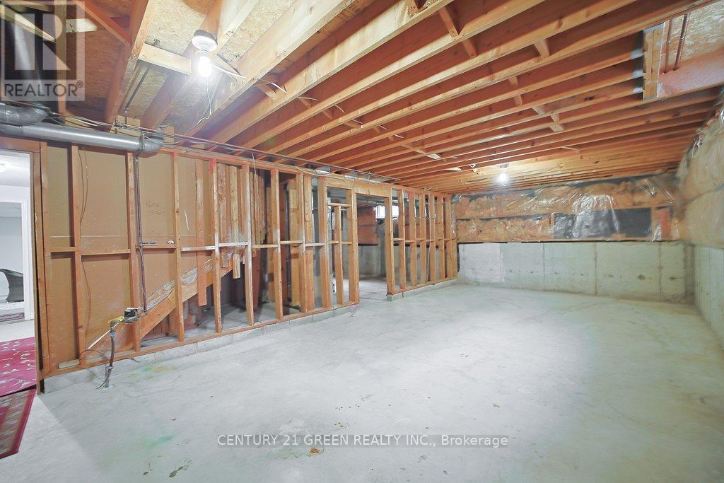 4635 Beaufort Terrace, Mississauga, ON - Indoor Photo Showing Basement