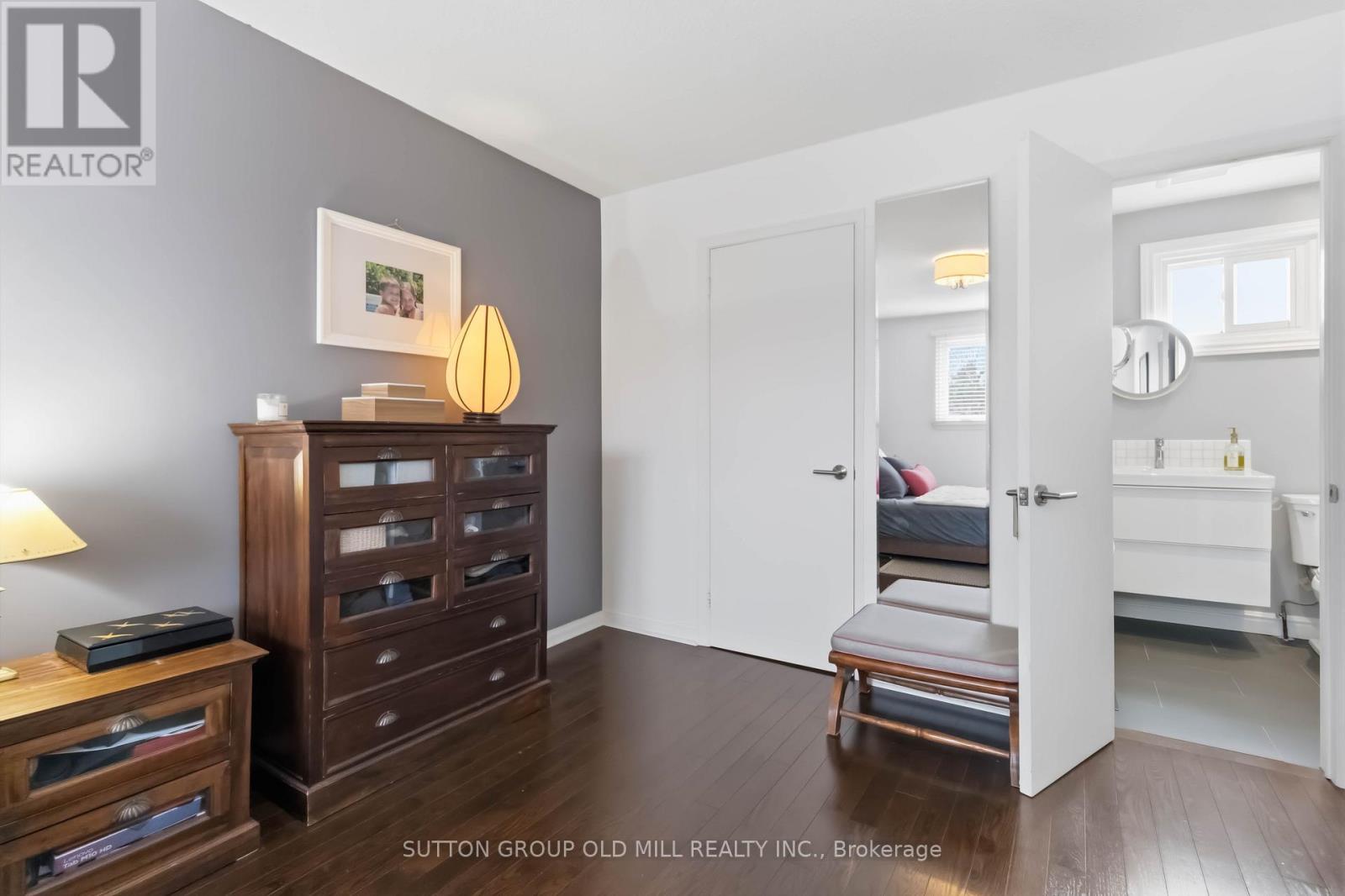 2811 Constable Road, Mississauga, ON - Indoor