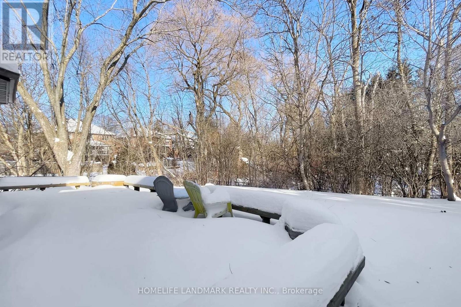 16 Willis Drive, Aurora, ON - Outdoor With View