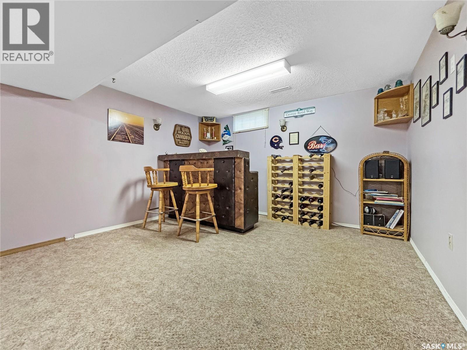 437 Douglas Crescent, Saskatoon, SK - Indoor