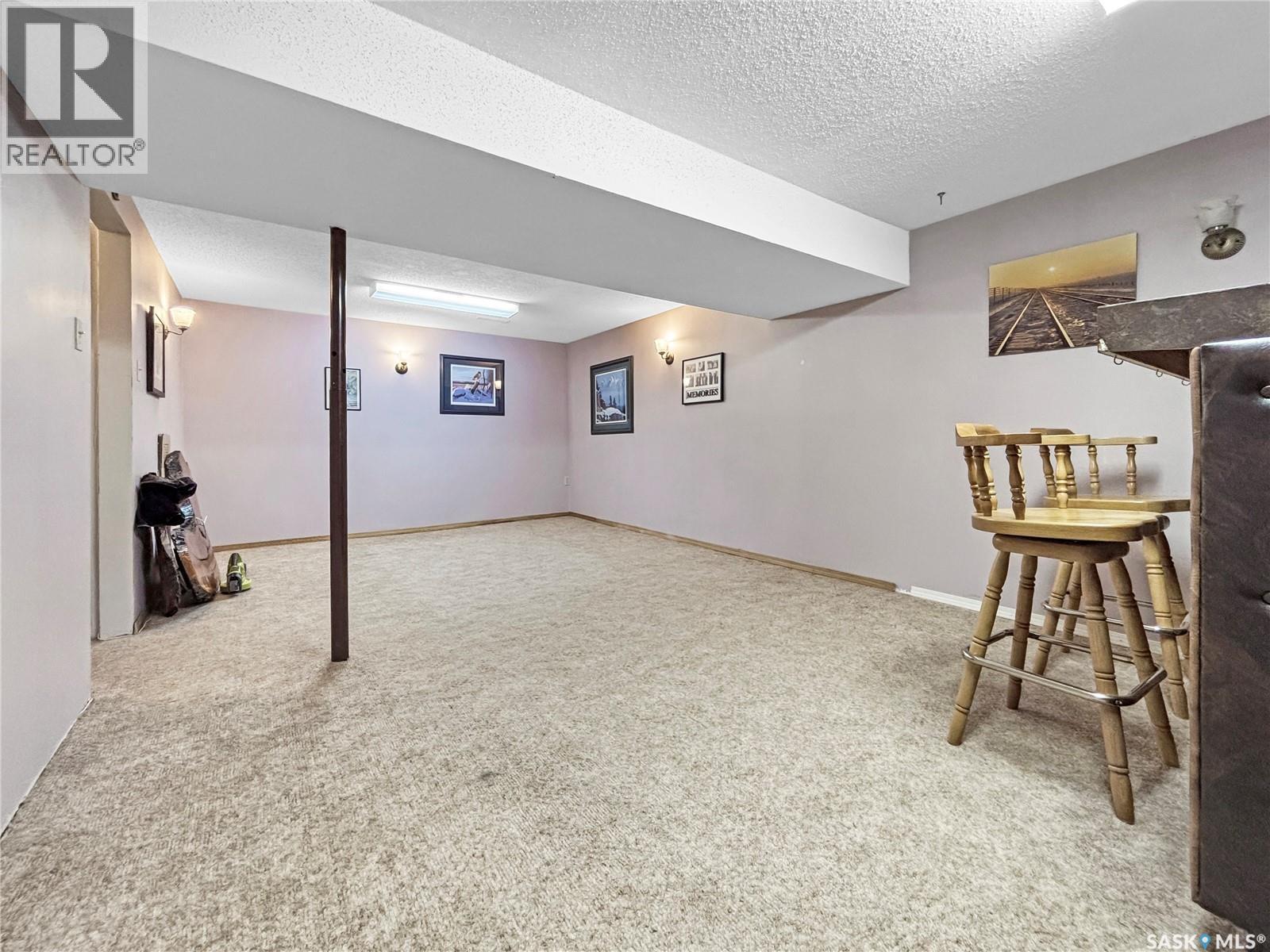437 Douglas Crescent, Saskatoon, SK - Indoor Photo Showing Basement