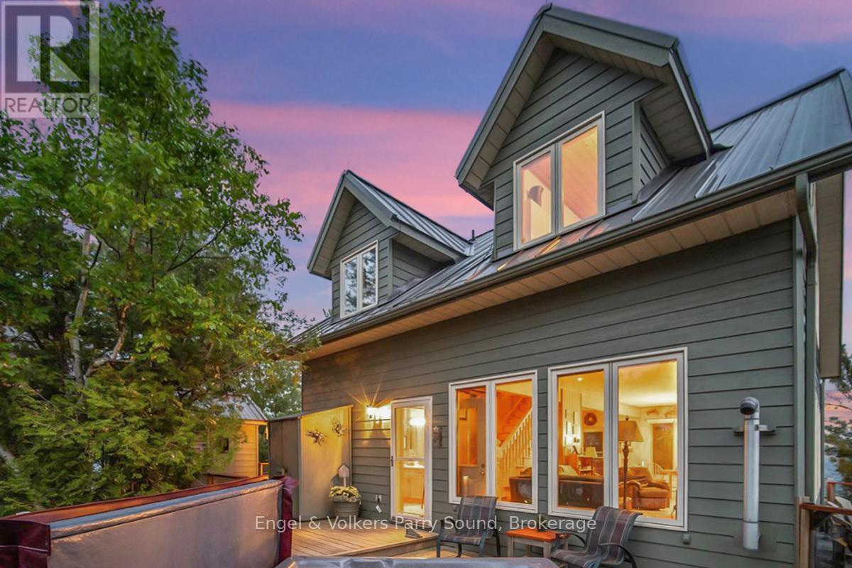 1 Three Tree Island, Mcdougall, ON - Outdoor With Deck Patio Veranda