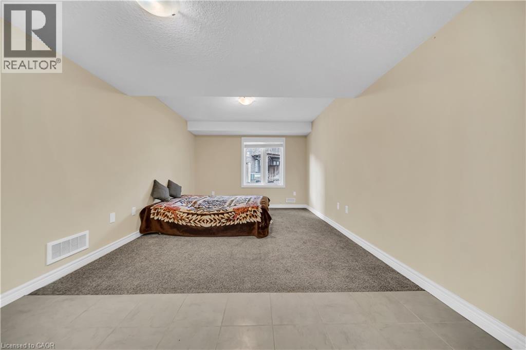 70 Willowrun Drive Unit# G2, Kitchener, ON - Indoor