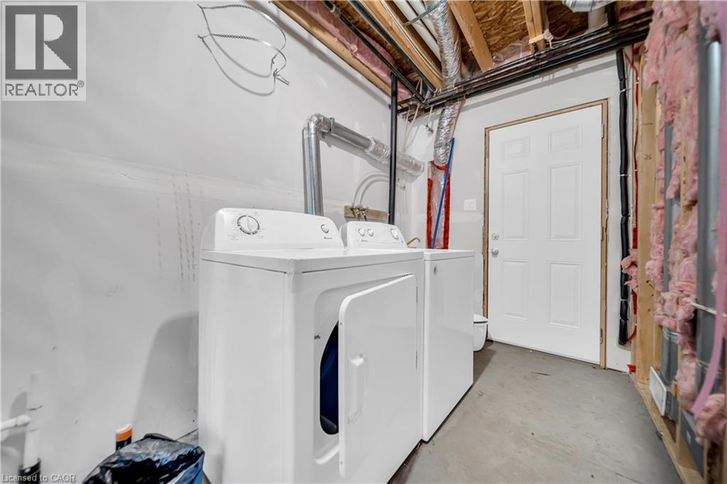 70 Willowrun Drive Unit# G2, Kitchener, ON - Indoor Photo Showing Laundry Room