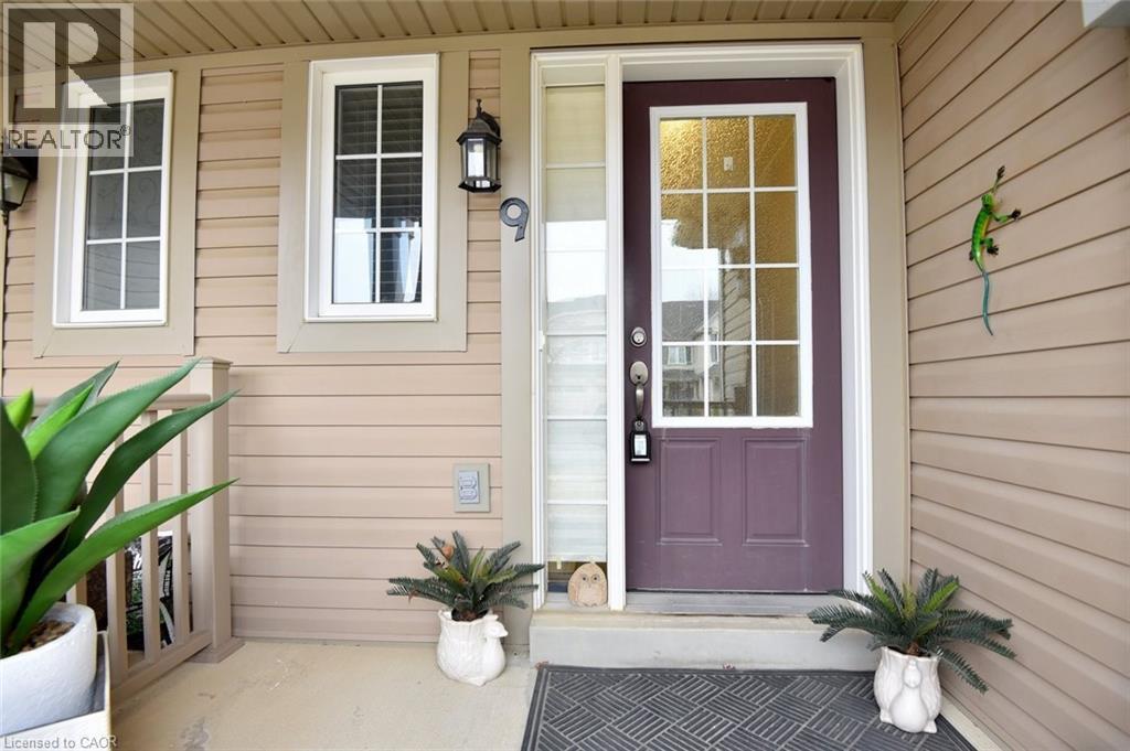 9 Lynch Crescent, Binbrook, ON - Outdoor With Exterior