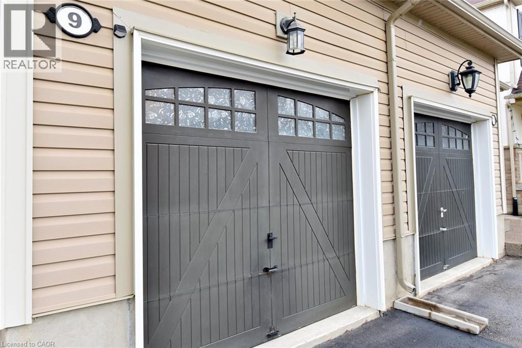 9 Lynch Crescent, Binbrook, ON - Outdoor With Exterior