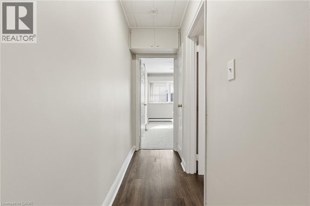 9 Grant Boulevard Unit# 106, Dundas, ON - Indoor Photo Showing Other Room