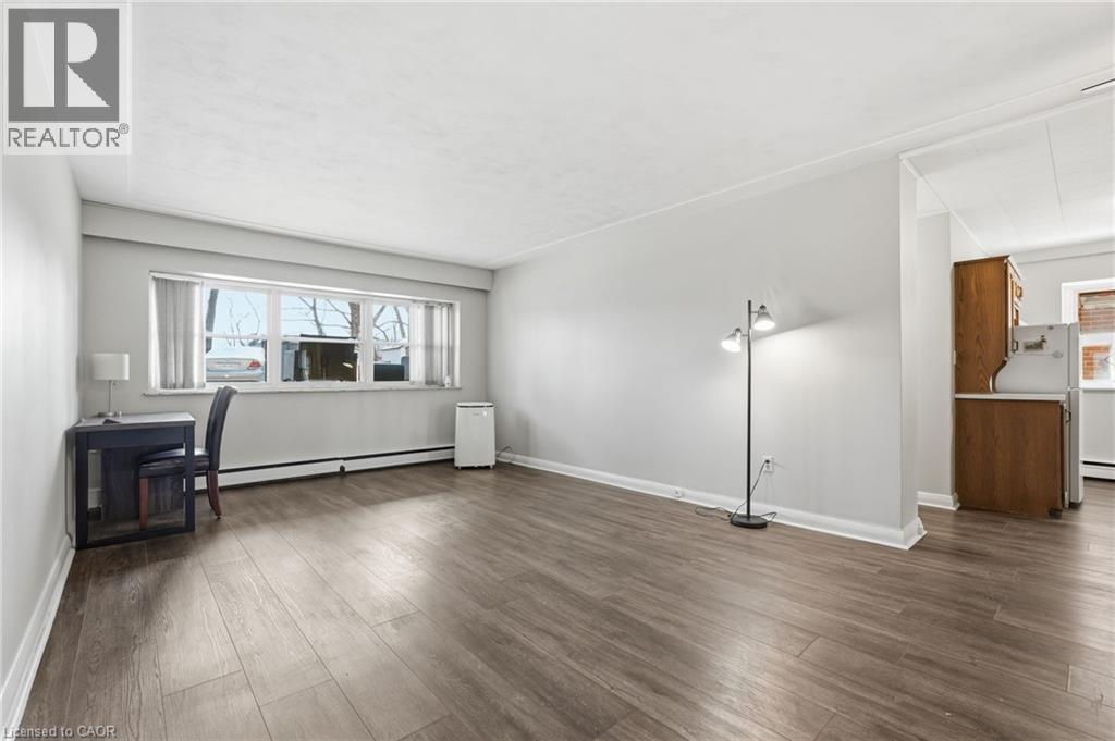9 Grant Boulevard Unit# 106, Dundas, ON - Indoor