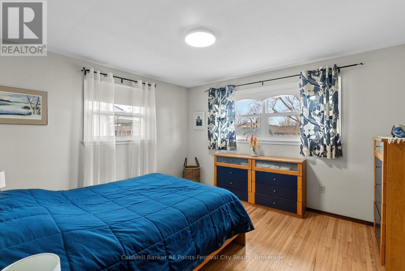 318 Eldon Street, Goderich (Goderich (Town)), ON - Indoor Photo Showing Bedroom