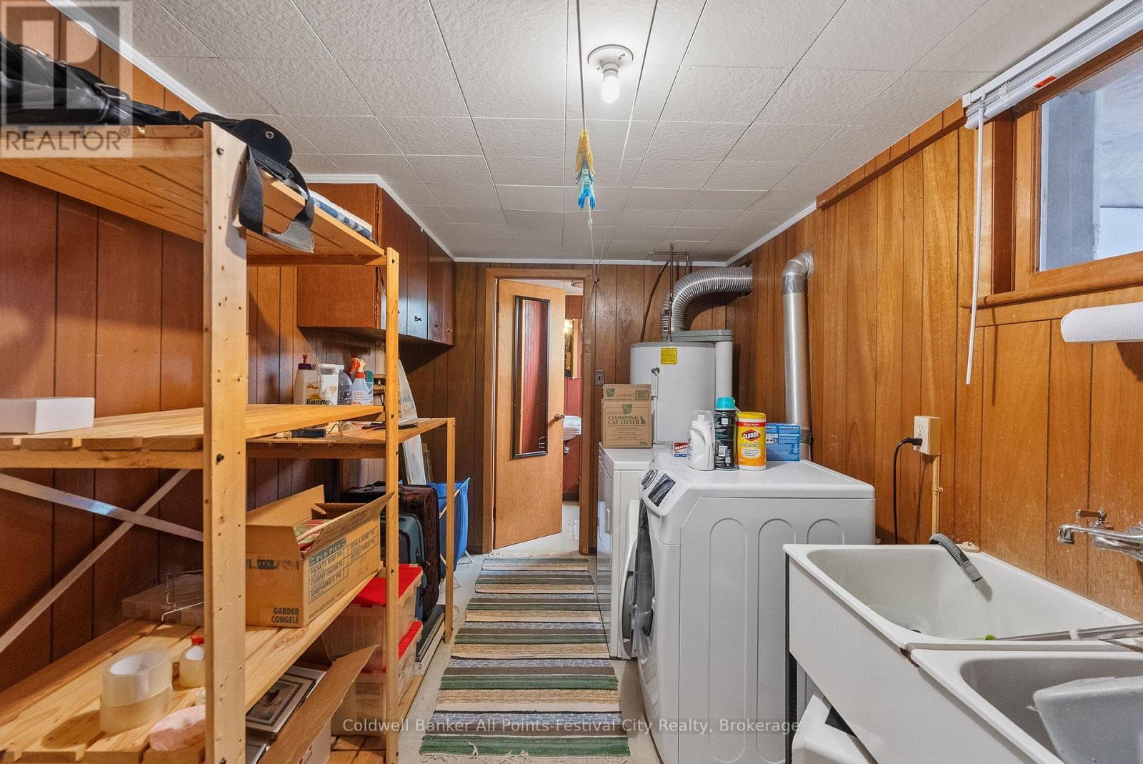 318 Eldon Street, Goderich (Goderich (Town)), ON - Indoor Photo Showing Laundry Room
