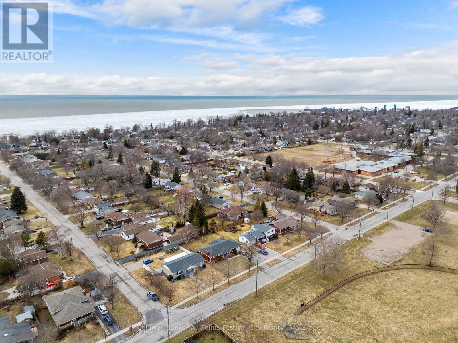 318 Eldon Street, Goderich (Goderich (Town)), ON - Outdoor With Body Of Water With View