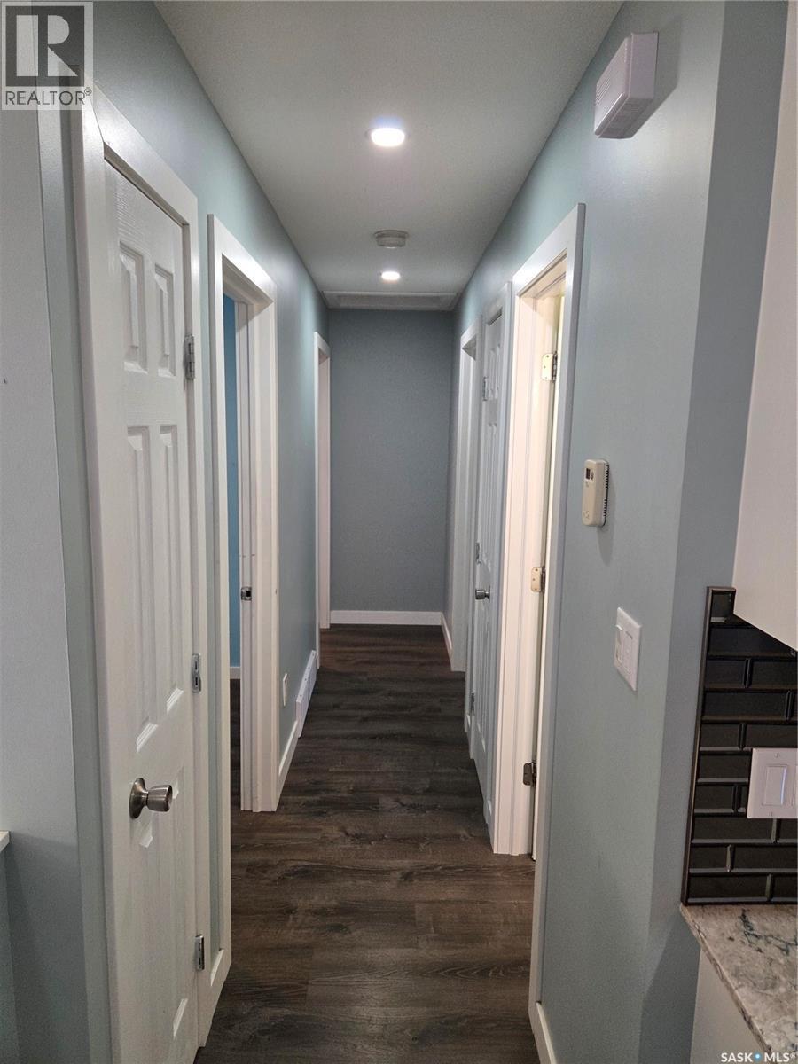 621 Mccall Street, Oxbow, SK - Indoor Photo Showing Other Room