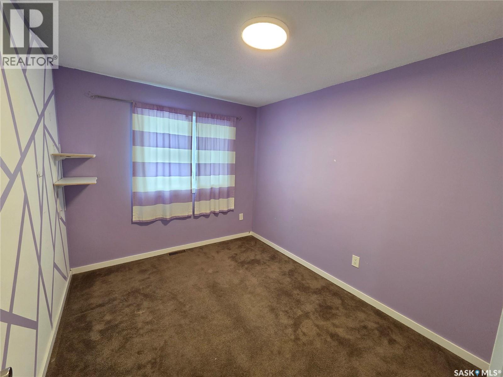 621 Mccall Street, Oxbow, SK - Indoor Photo Showing Other Room