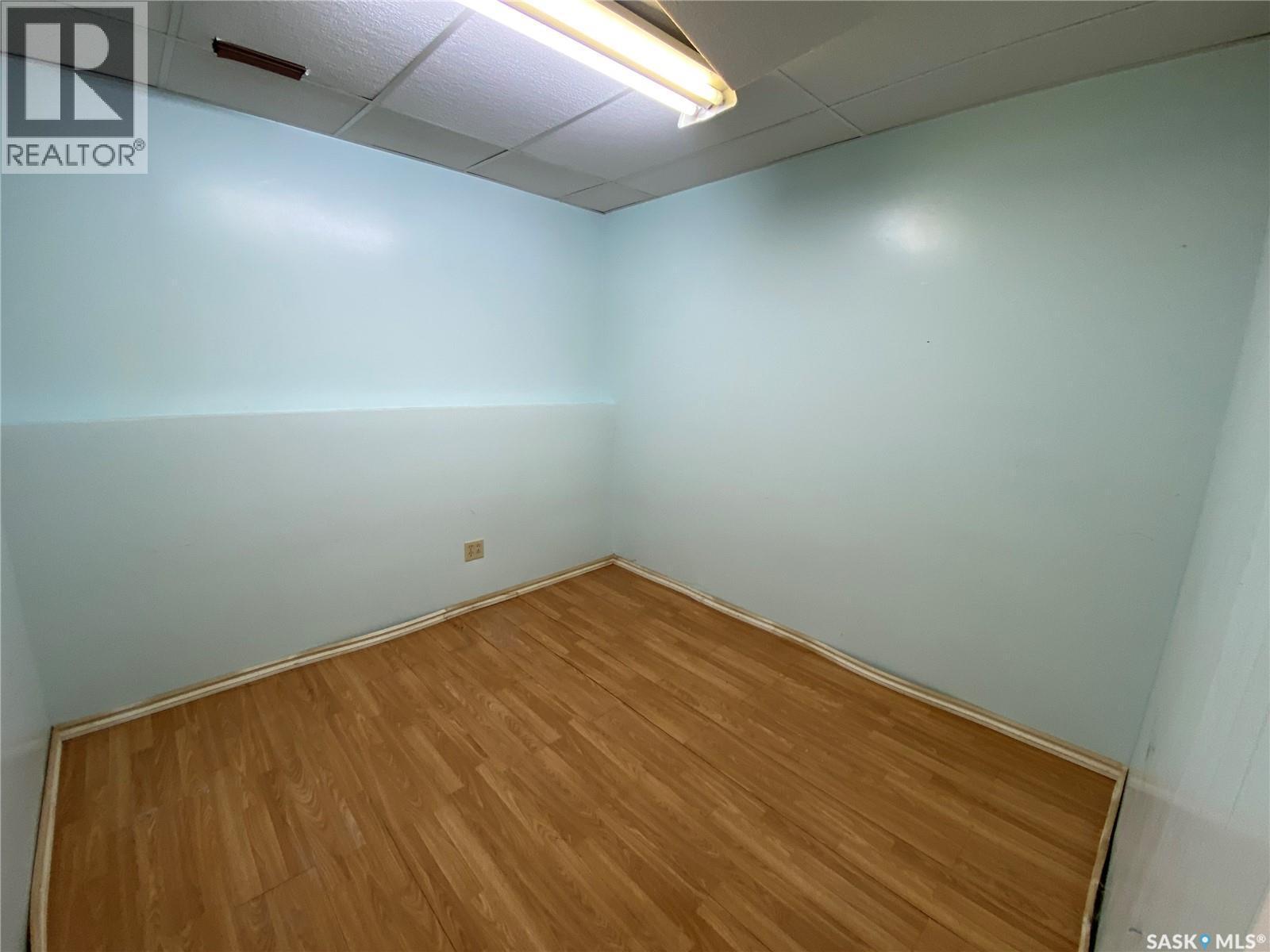 113 1St Avenue W, Kindersley, SK