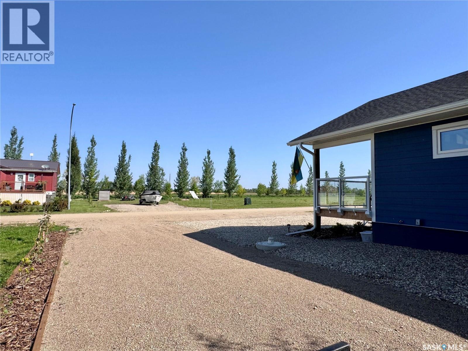 105 Prince Crescent, Fishing Lake, SK - Outdoor