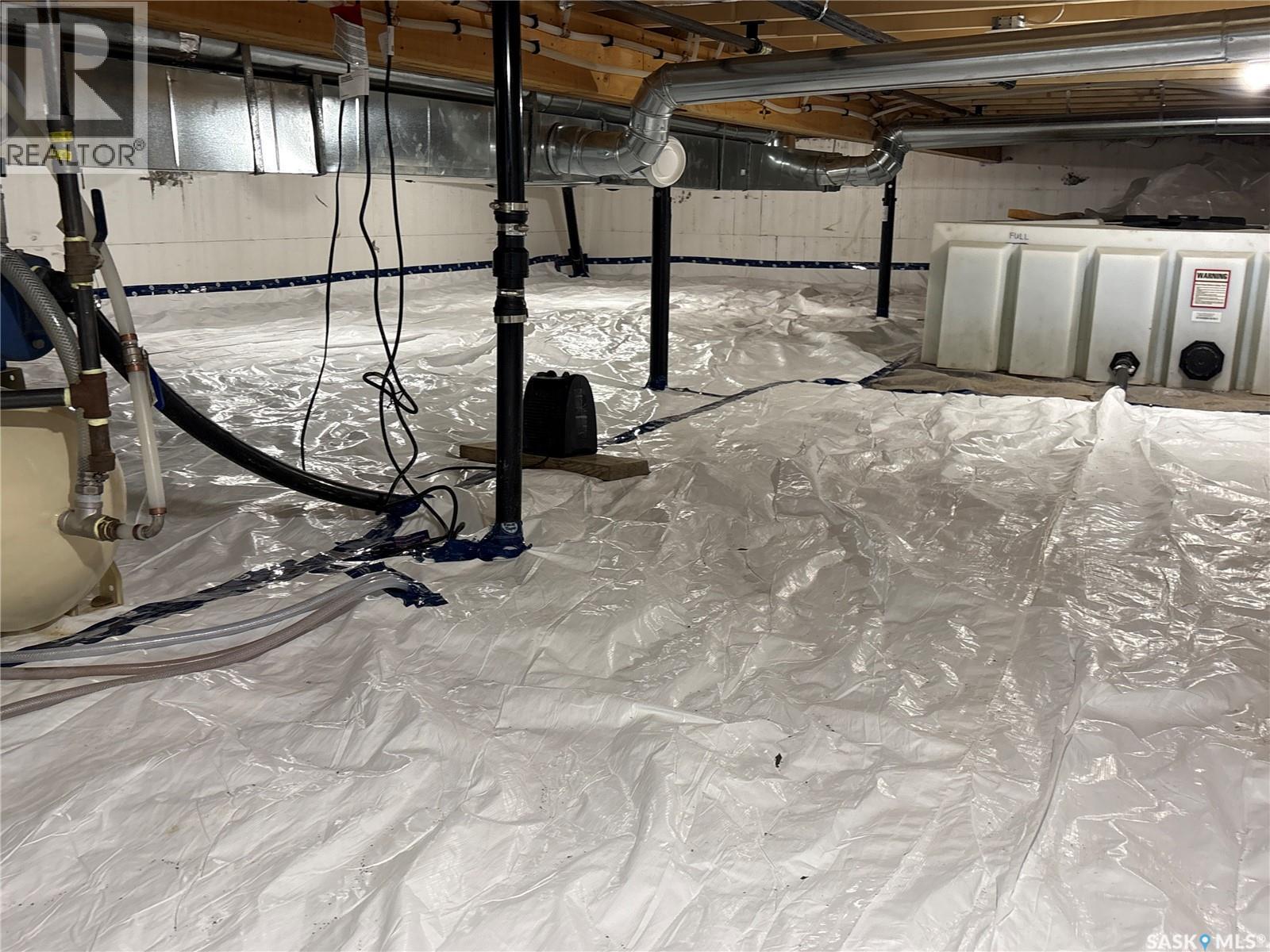 105 Prince Crescent, Fishing Lake, SK - Indoor Photo Showing Basement