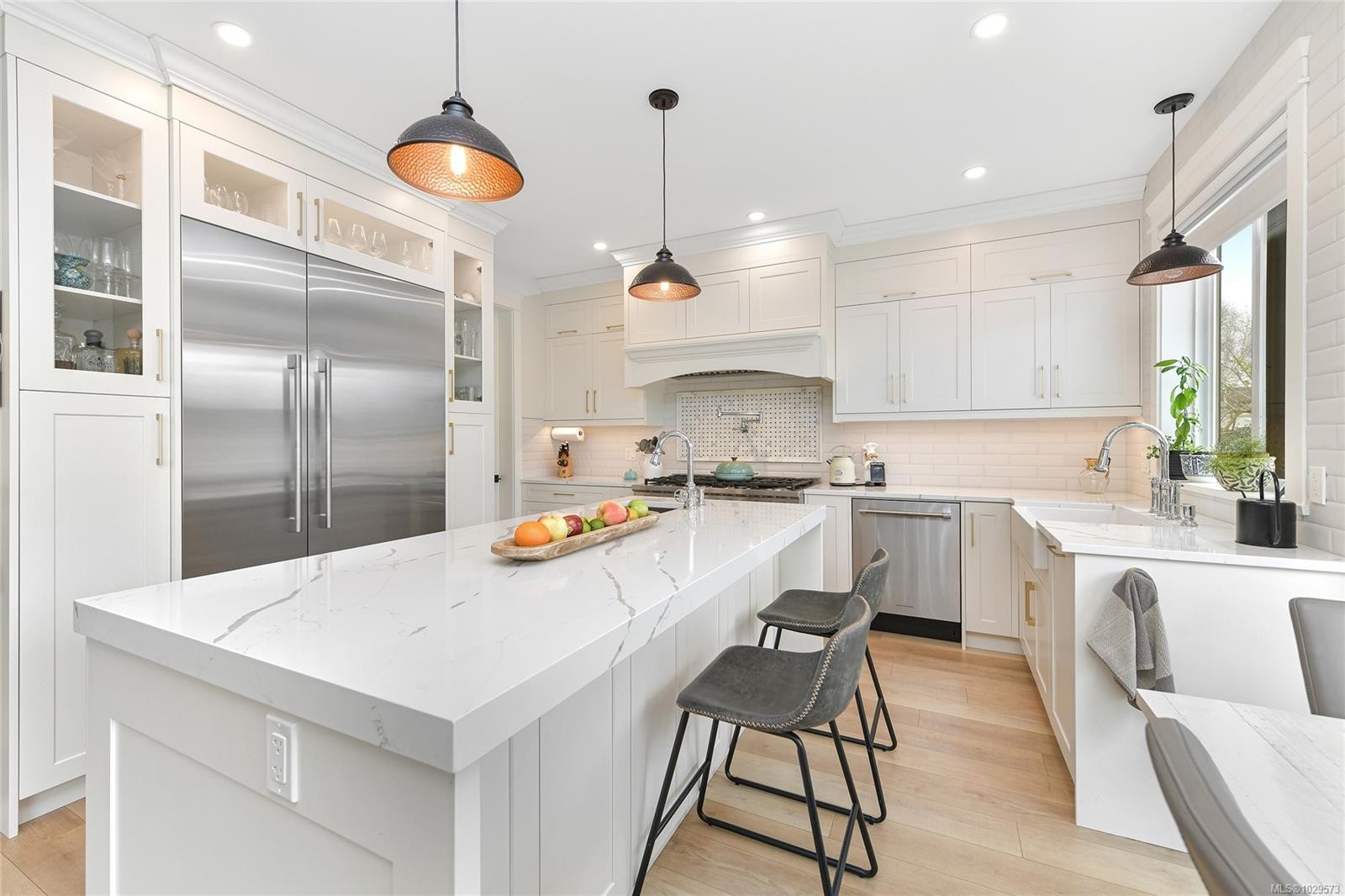 25 Howe St, Victoria, BC