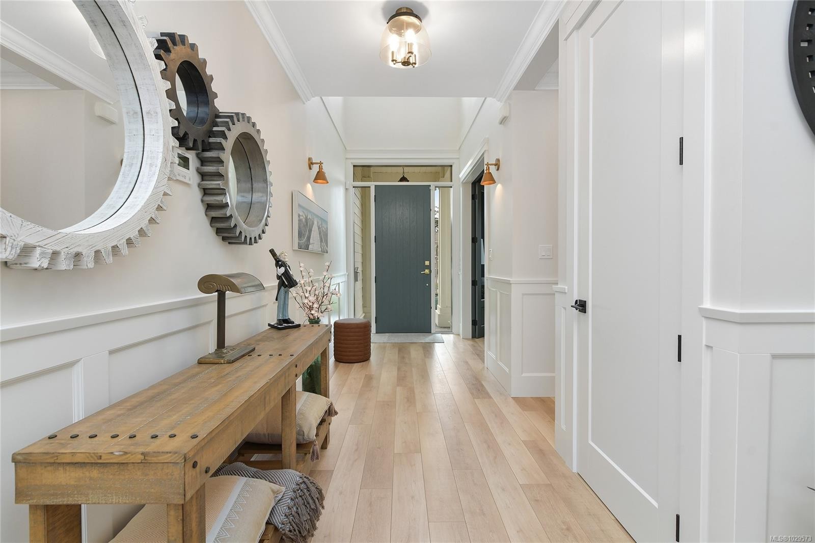 25 Howe St, Victoria, BC