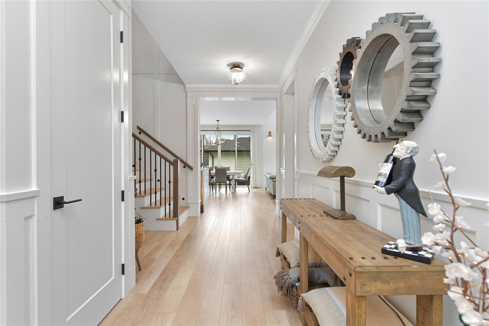 25 Howe St, Victoria, BC