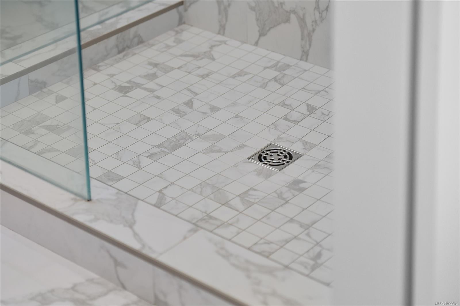 25 Howe St, Victoria, BC