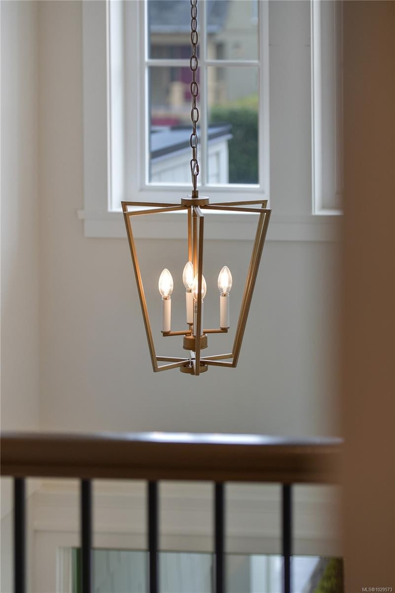 25 Howe St, Victoria, BC