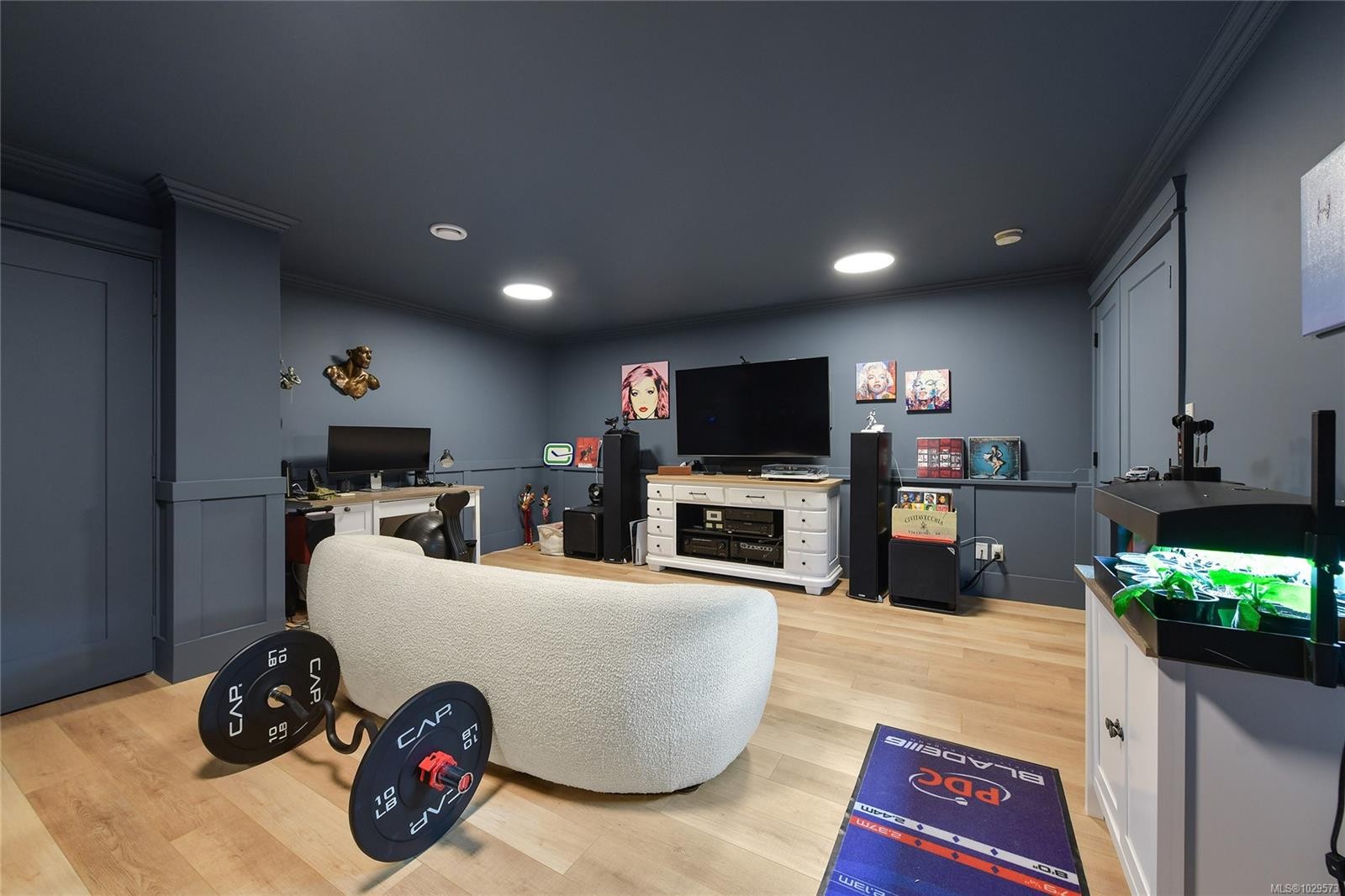 25 Howe St, Victoria, BC