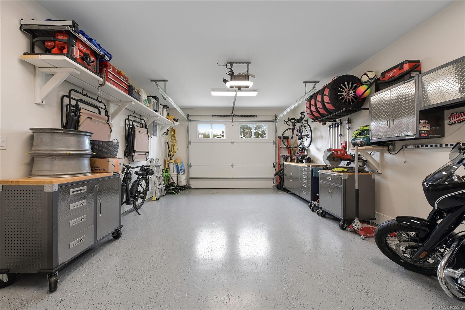 25 Howe St, Victoria, BC