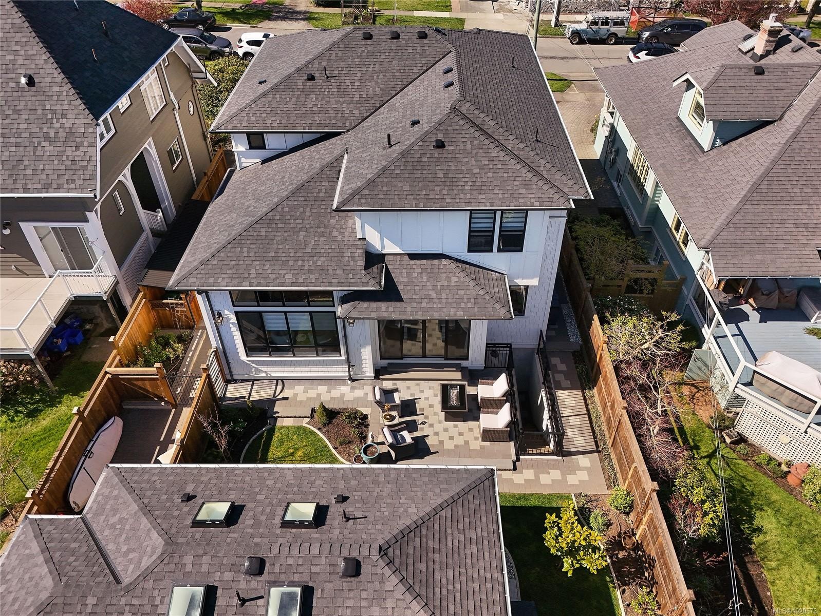 25 Howe St, Victoria, BC