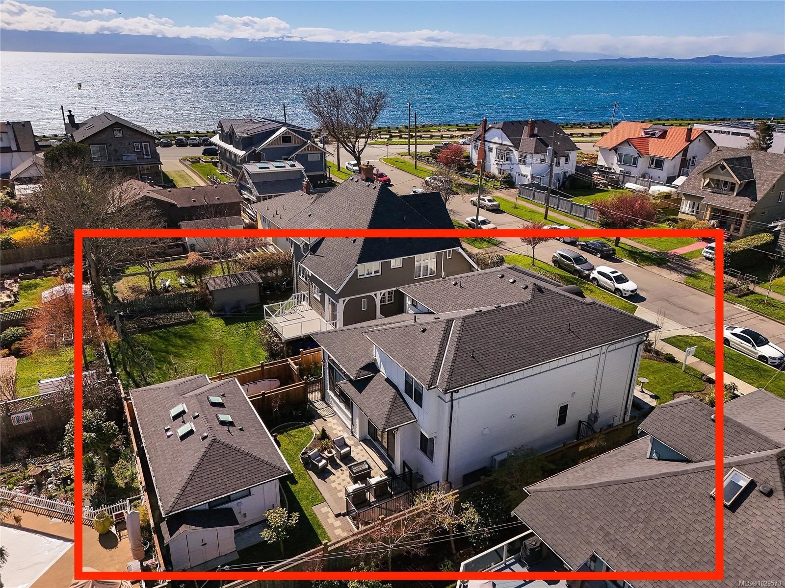 25 Howe St, Victoria, BC