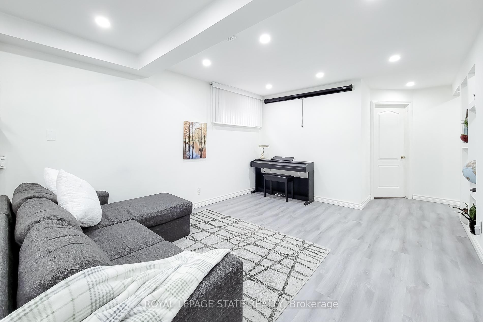 114 Juanita Drive, Hamilton, ON - Indoor