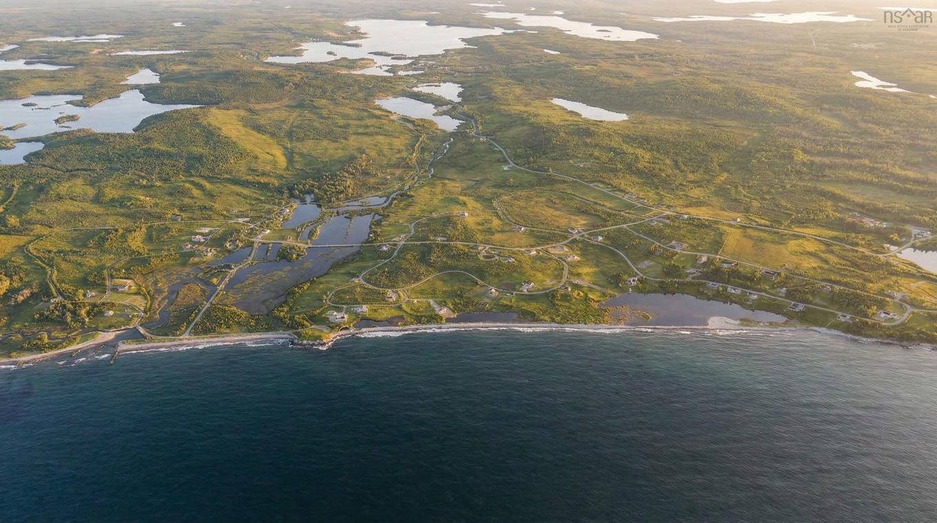 32 Lipkudamoonk Path, Clam Bay, NS